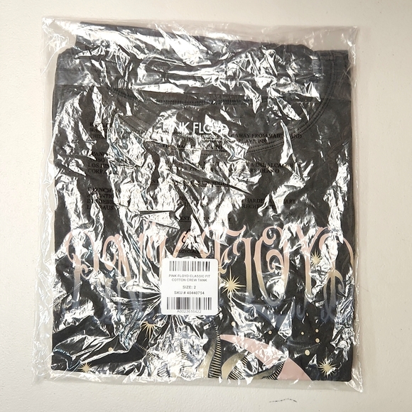❤️NWT VINTAGE TORRID TANK PINK FLOYD WISH YOU WERE HERE, ROCK BAND CONCERT TEE - Picture 6 of 13